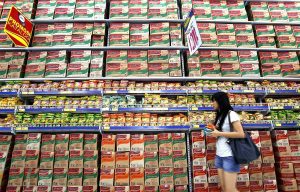 laba bersih INDF 2026 yang mencapai angka 10 triliun dari berbagai sektor bisnis.