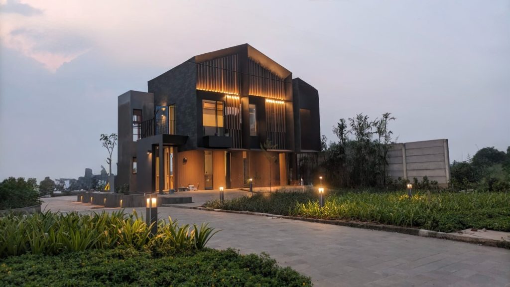 PT Triniti Dinamik Tbk